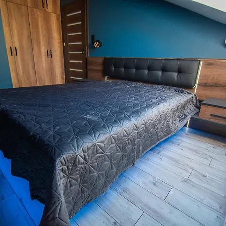Apartament Adam Apartman *
