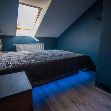 Adam Apartman Apartament *